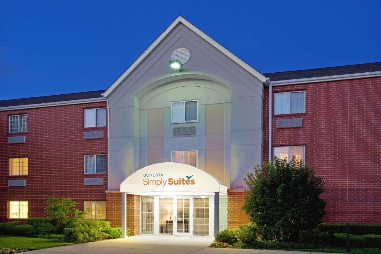 Sonesta Simply Suites Chicago Naperville Warrenville エクステリア 写真