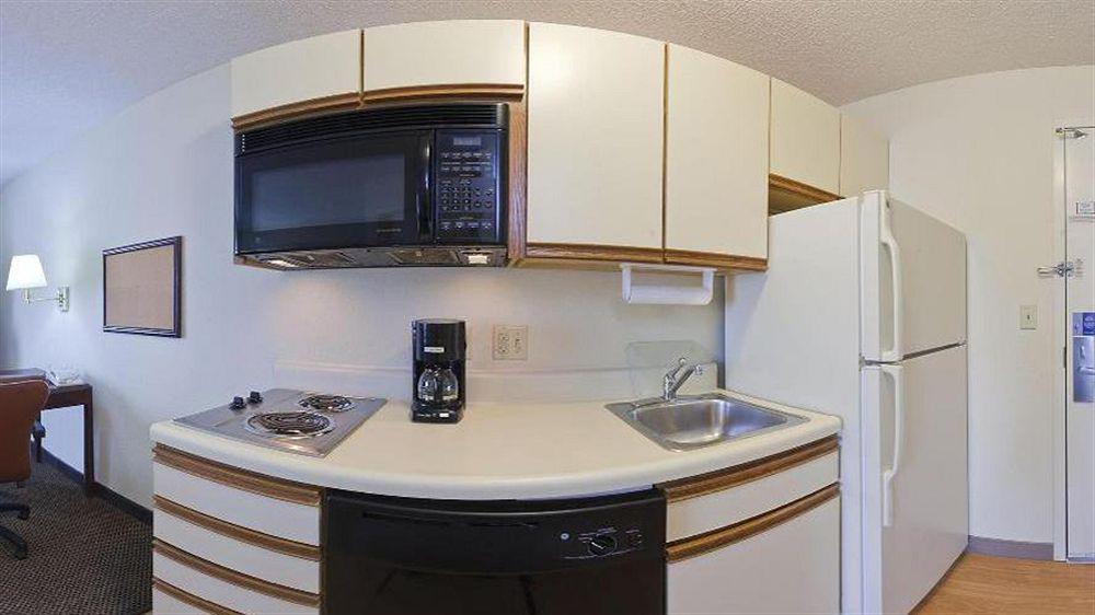 Sonesta Simply Suites Chicago Naperville Warrenville エクステリア 写真